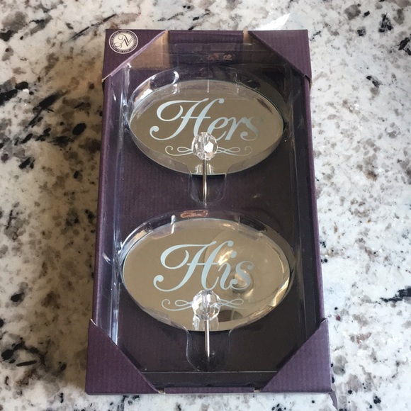 **SOLD** His & Hers glass engraved towel holders - Picture 1 of 3